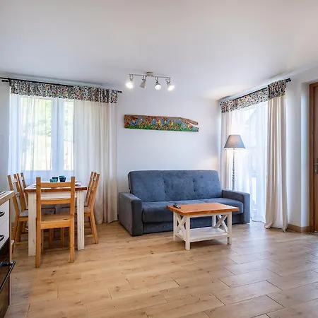 4 Pory Roku Pansiyon Nadole (Pomerania)