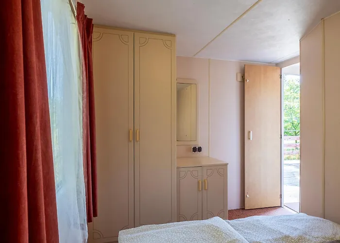 Rum i privatbostad 4 Pory Roku Nadole (Pomerania)