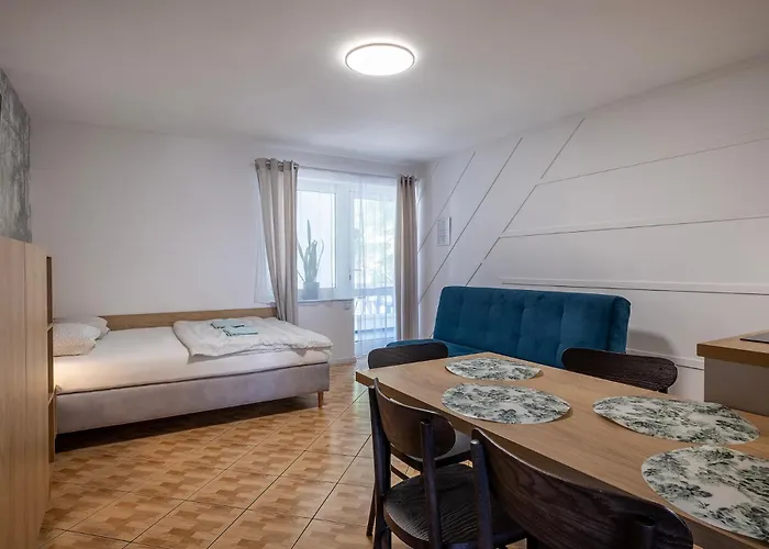 Rum i privatbostad 4 Pory Roku *